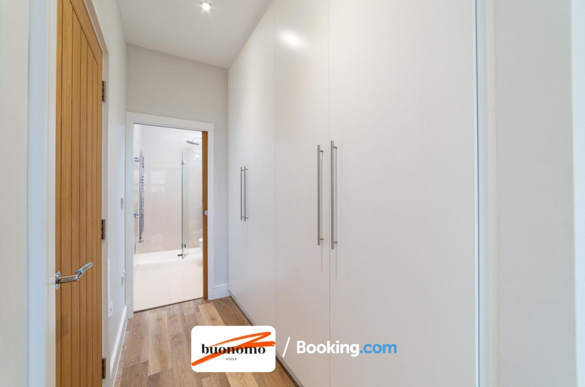 Two Bedroom Apartment At Buonomo Stays Short Lets & Serviced Accommodation Close To Wimbledon Tennis Courts Λονδίνο Εξωτερικό φωτογραφία
