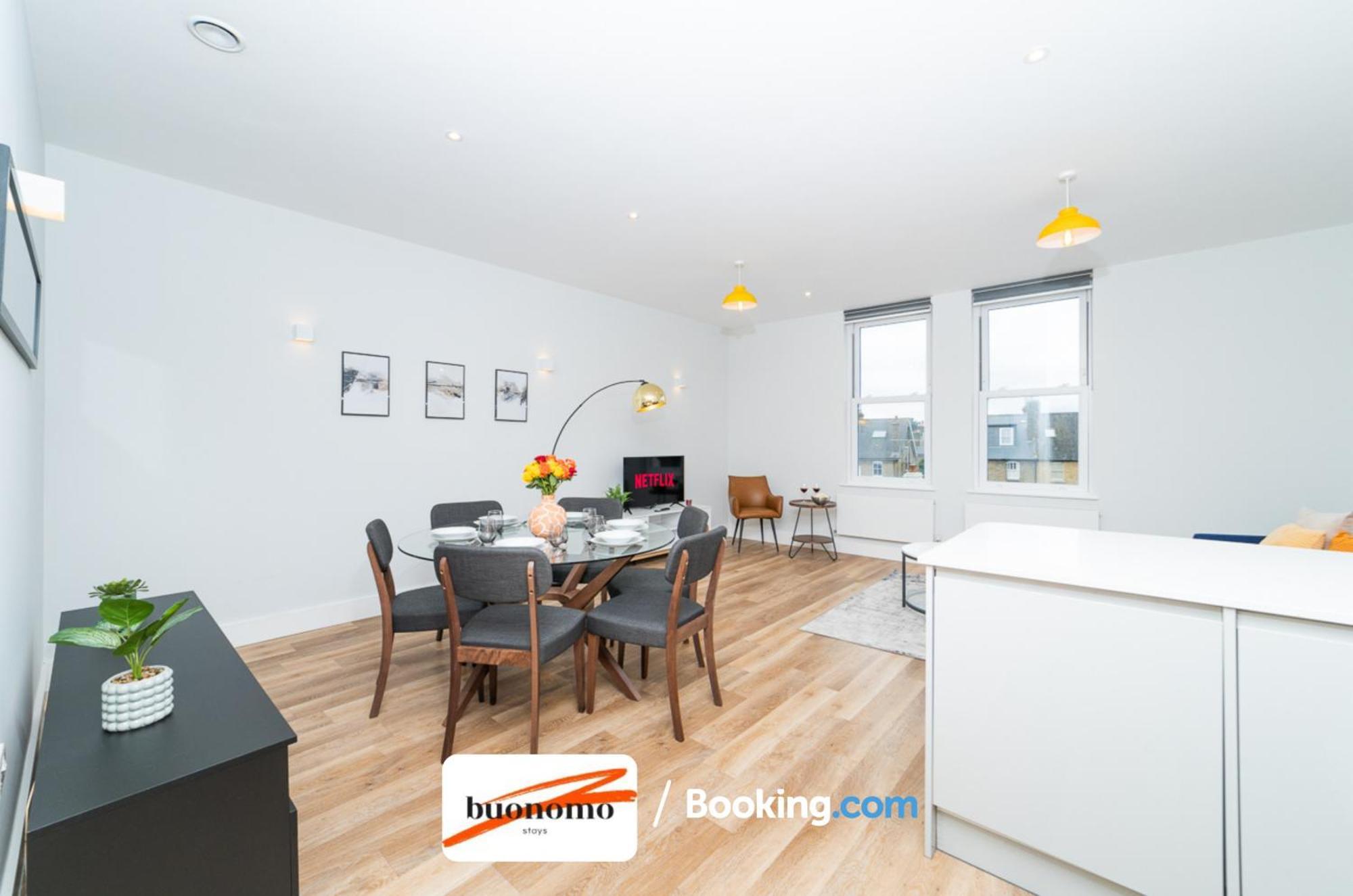 Two Bedroom Apartment At Buonomo Stays Short Lets & Serviced Accommodation Close To Wimbledon Tennis Courts Λονδίνο Εξωτερικό φωτογραφία