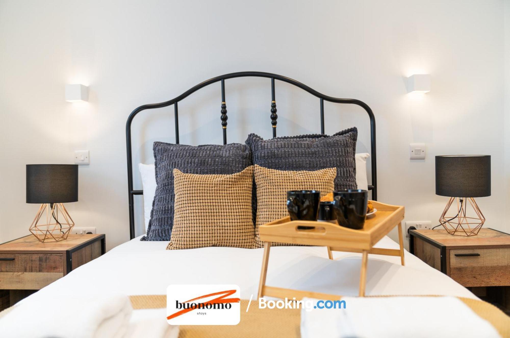 Two Bedroom Apartment At Buonomo Stays Short Lets & Serviced Accommodation Close To Wimbledon Tennis Courts Λονδίνο Εξωτερικό φωτογραφία