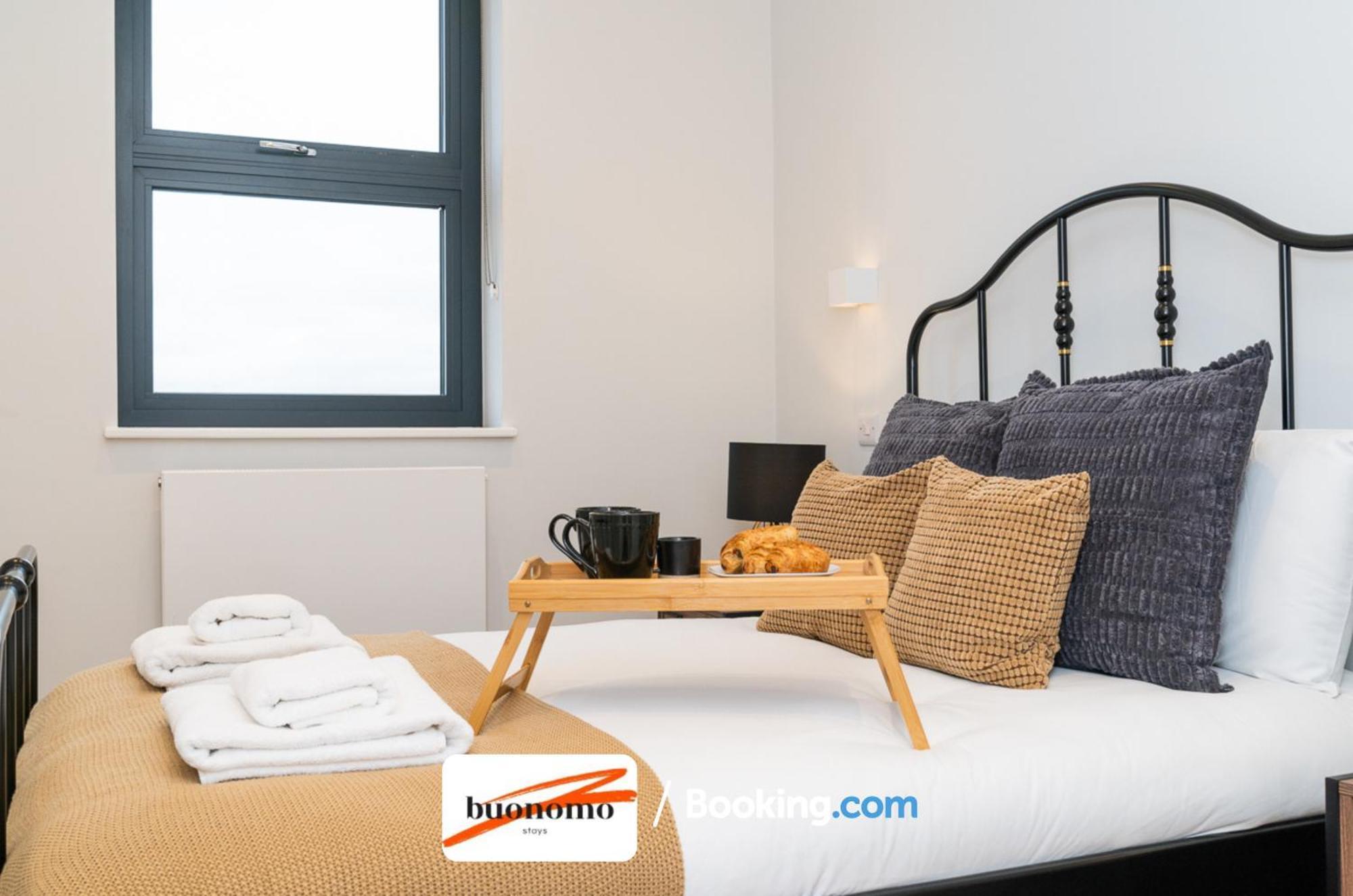 Two Bedroom Apartment At Buonomo Stays Short Lets & Serviced Accommodation Close To Wimbledon Tennis Courts Λονδίνο Εξωτερικό φωτογραφία